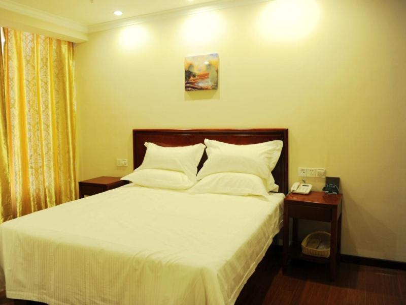 Greentree Inn Hebei Qinhuangdao Peace Avenue Express Hotel Exteriör bild